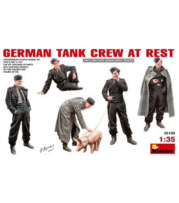 1:35 German Tank Crew at Rest - 6 figures